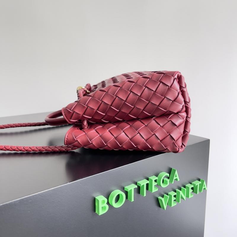 Bottega Veneta East-West Andiamo Red 754990