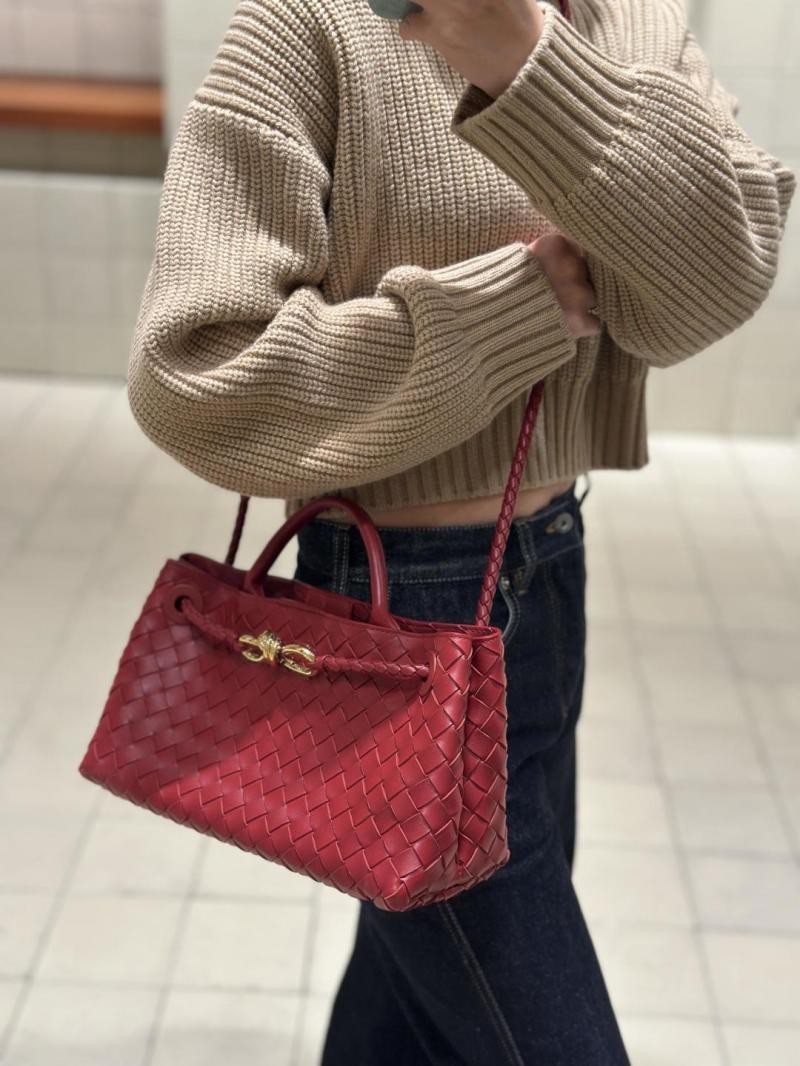 Bottega Veneta East-West Andiamo Red 754990
