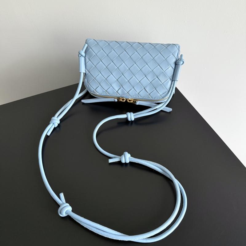 Bottega Veneta Intrecciato Concert Pouch Blue 794258