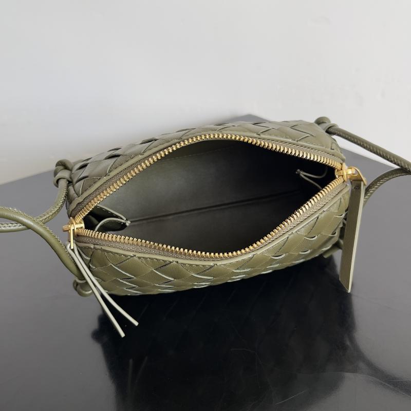 Bottega Veneta Intrecciato Concert Pouch Olive Oil 794258