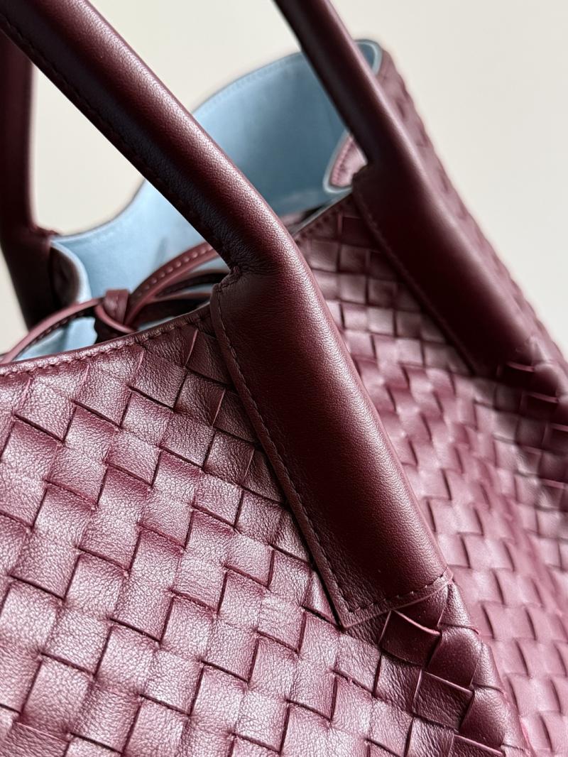 Bottega Veneta Pinacoteca Madder Brown 817166