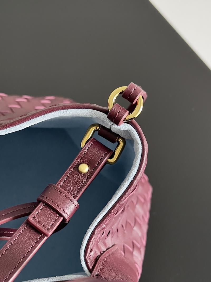 Bottega Veneta Small Pinacoteca Madder Brown 819004