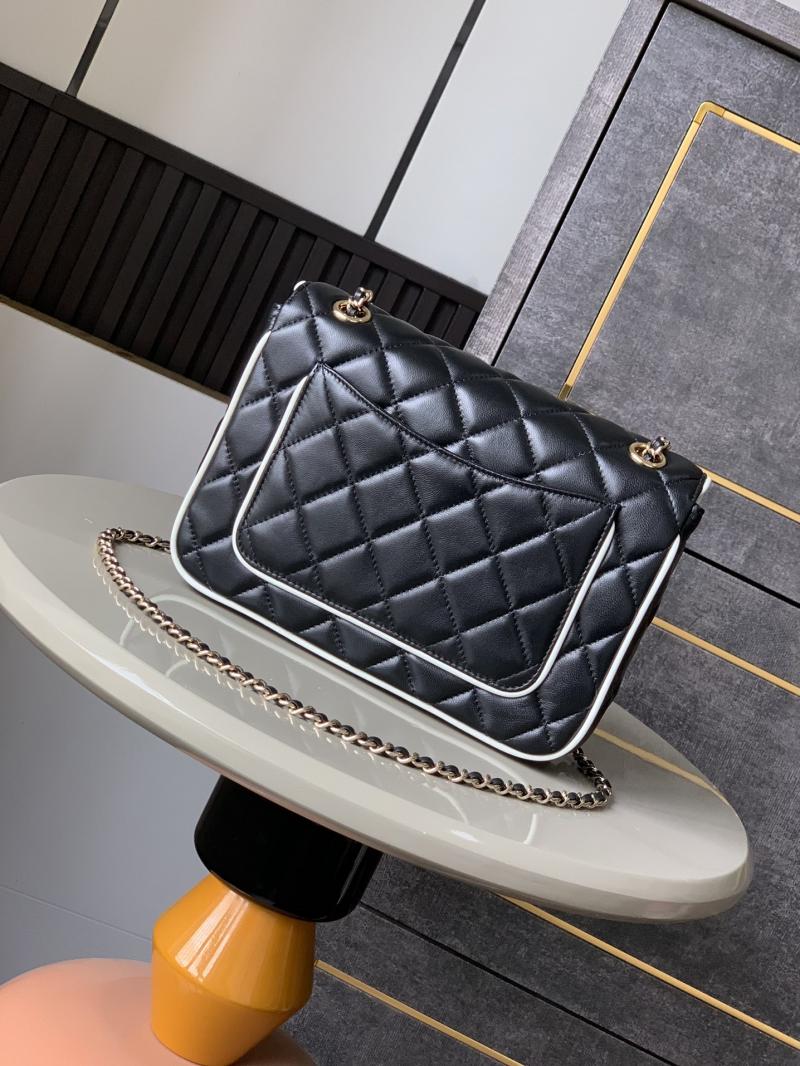 Chanel Lambskin Flap Shoulder Bag Black AS5150
