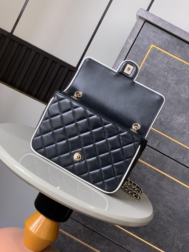 Chanel Lambskin Flap Shoulder Bag Black AS5150