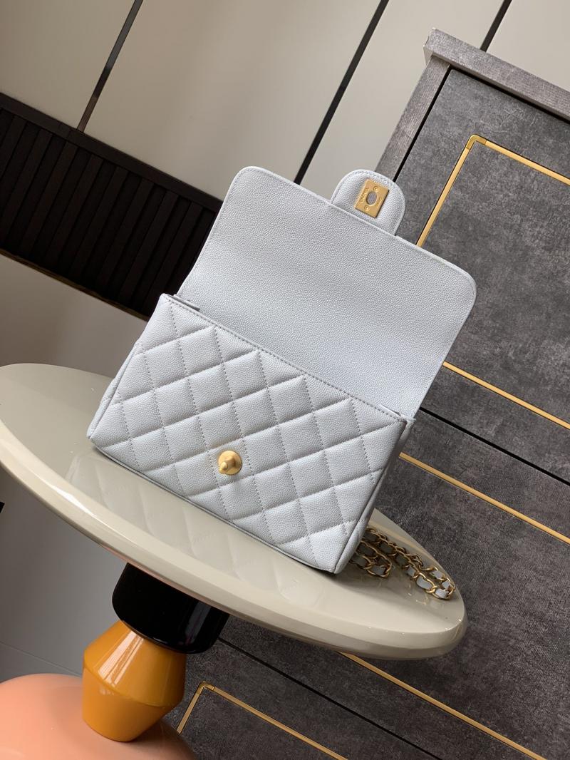 Chanel Leather Flap Bag Light Grey AS5240