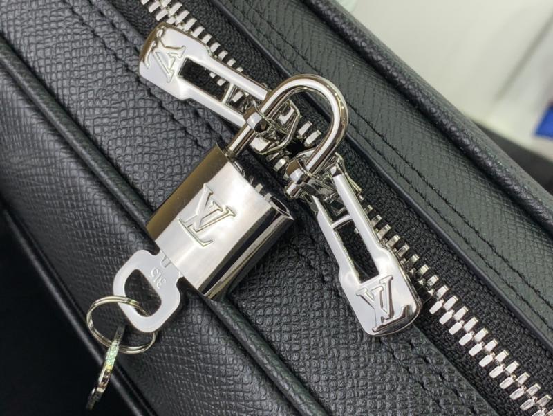 Louis Vuitton Porte-Documents Voyage PM Black M30925