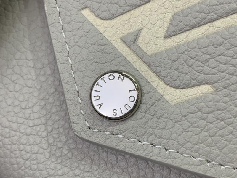 Louis Vuitton Victorine Wallet M14229