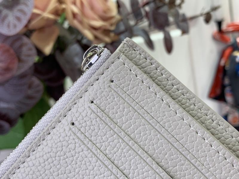 Louis Vuitton Victorine Wallet M14229