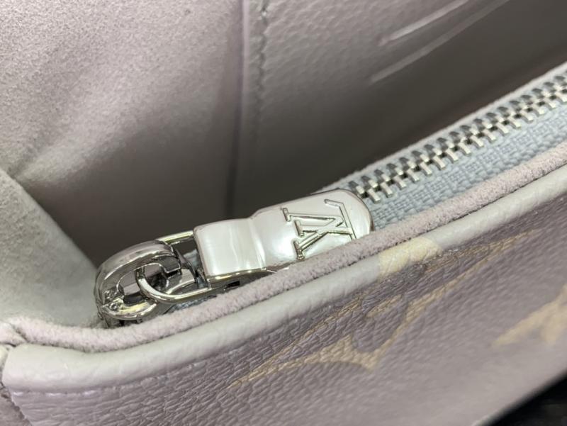 Louis Vuitton Wallet On Chain Ivy M14225