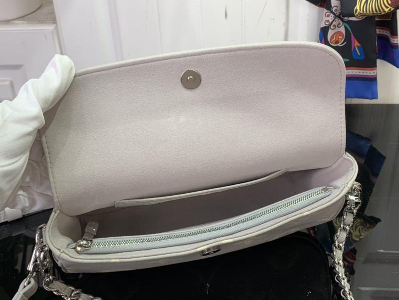 Louis Vuitton Wallet On Chain Ivy M14225