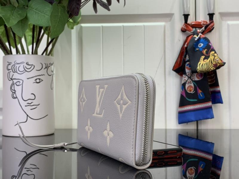 Louis Vuitton Zippy Wallet M14228
