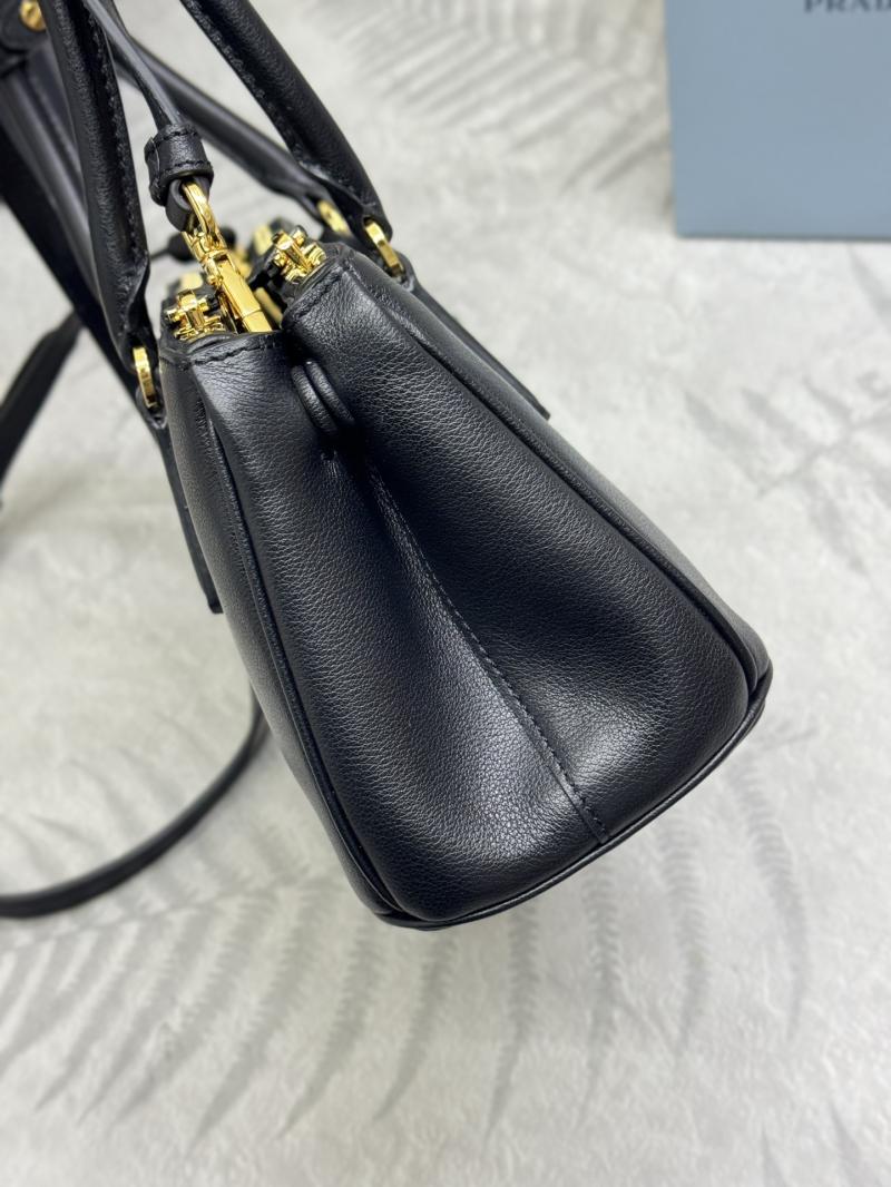 Medium Prada Galleria leather bag Black 1BA457