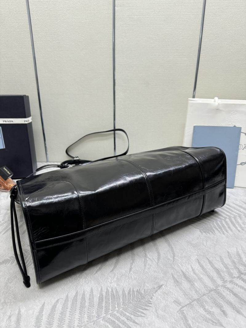 Prada Leather tote bag Black 2VG128