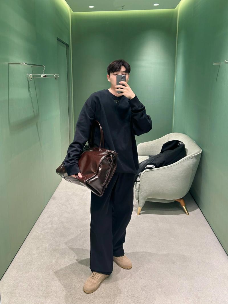 Prada Leather tote bag Dark Coffee 2VG128