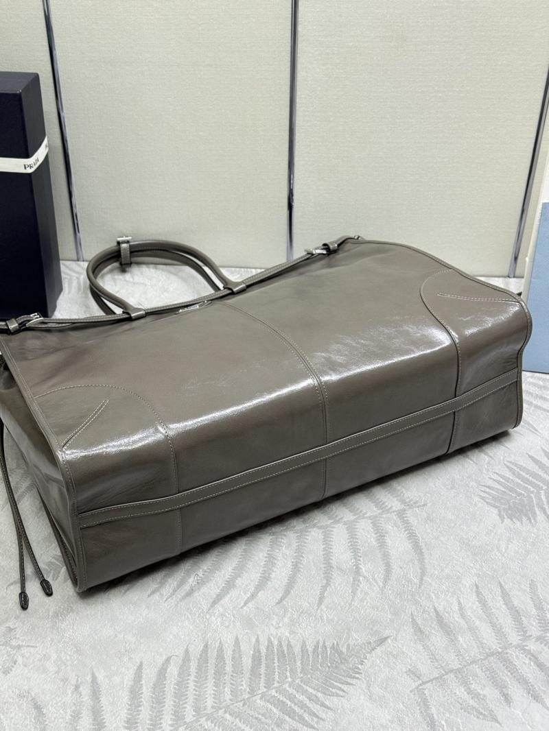 Prada Leather tote bag Grey 2VG128