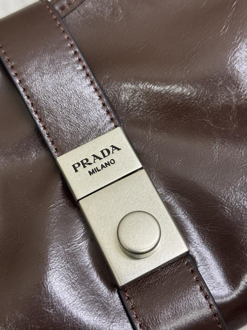 Prada Medium leather tote bag Dark Brown 1BG563