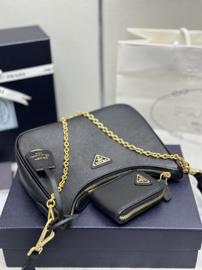 Prada Re-Edition 2005 Saffiano leather bag Black 1BH204