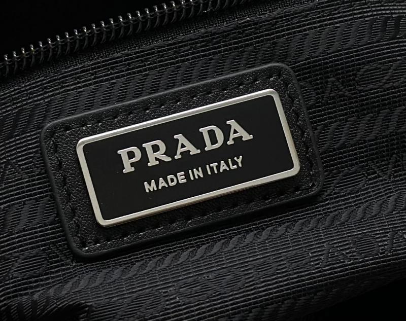 Prada Re-Nylon and leather backpack 2VZ092