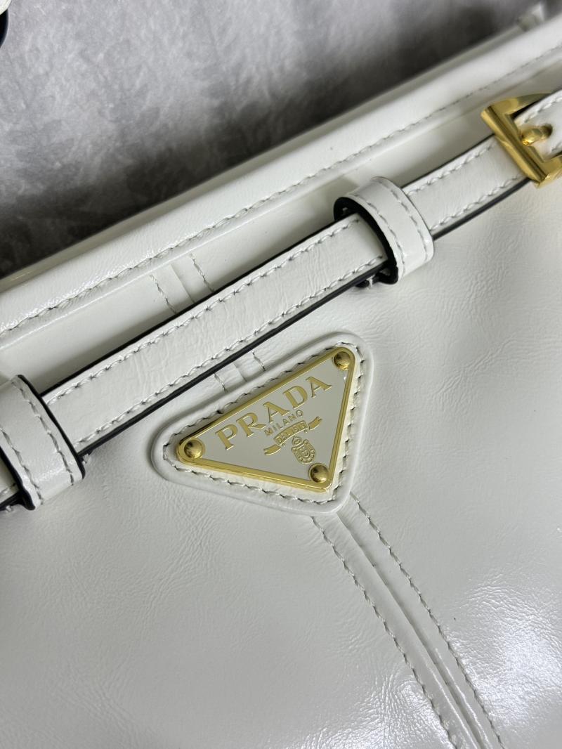 Prada Small leather shoulder bag White 1BH215