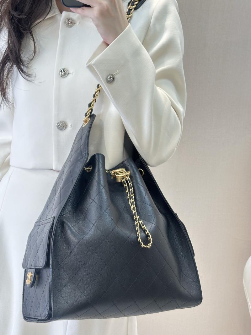 Chanel Grained Calfskin 25 Medium Handbag Black AS5311