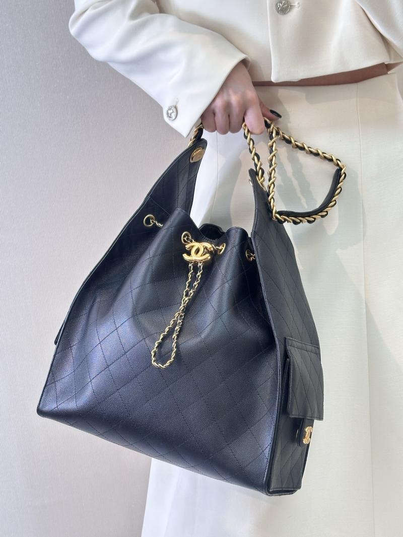 Chanel Grained Calfskin 25 Medium Handbag Black AS5311