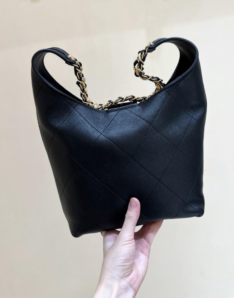 Chanel Lambskin Hobo Bag Black AS5403