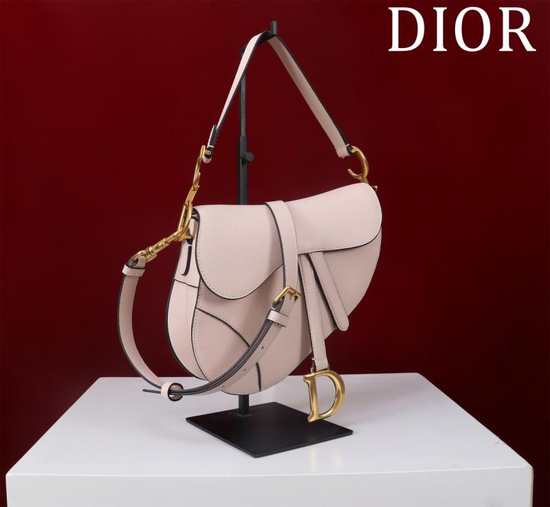 Dior Saddle Bag With Strap Light Pink M0455