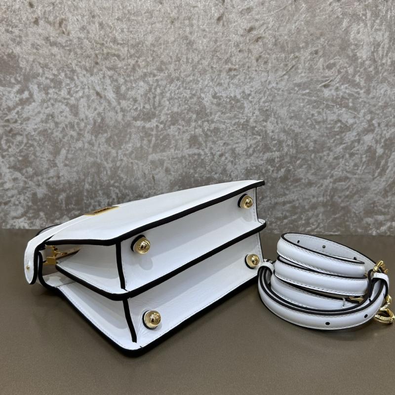 Fendi Peekaboo ISeeU Petite White F7011