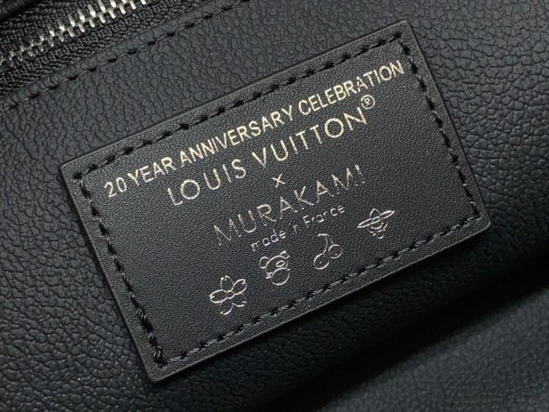 LV x TM Cosmetic Pouch GM Black M13743