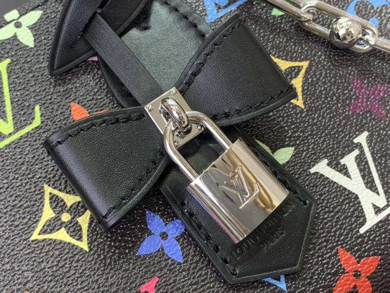 LV x TM OnTheGo East West Chain M13260
