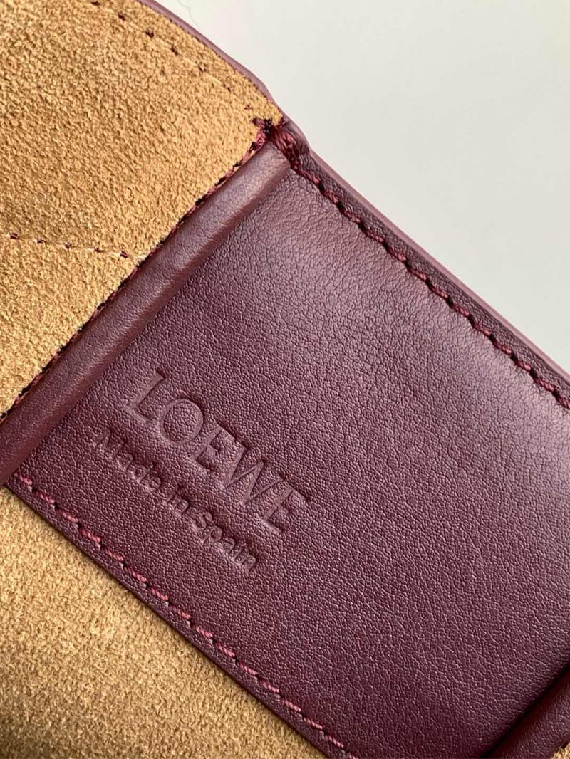 Loewe Hammock Slice bag Dark Burgundy LE9091