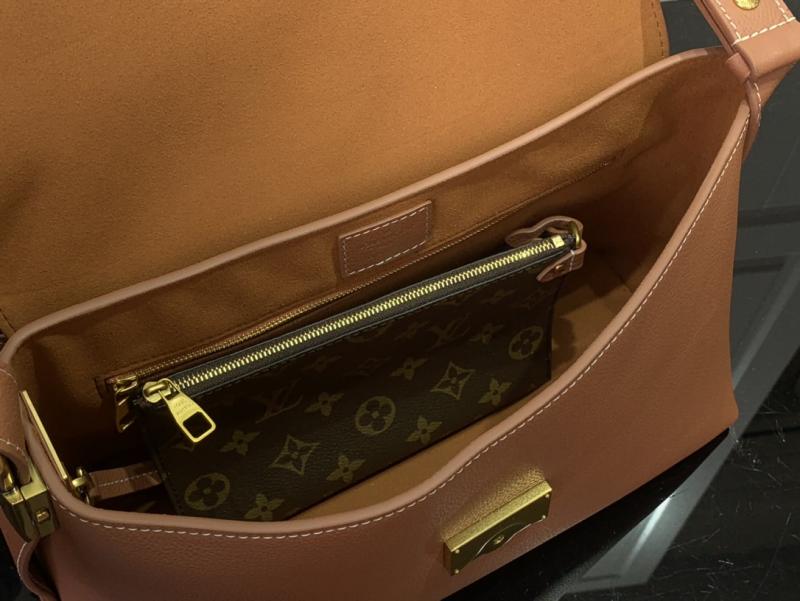 Louis Vuitton Low Key Messenger Brown M13151