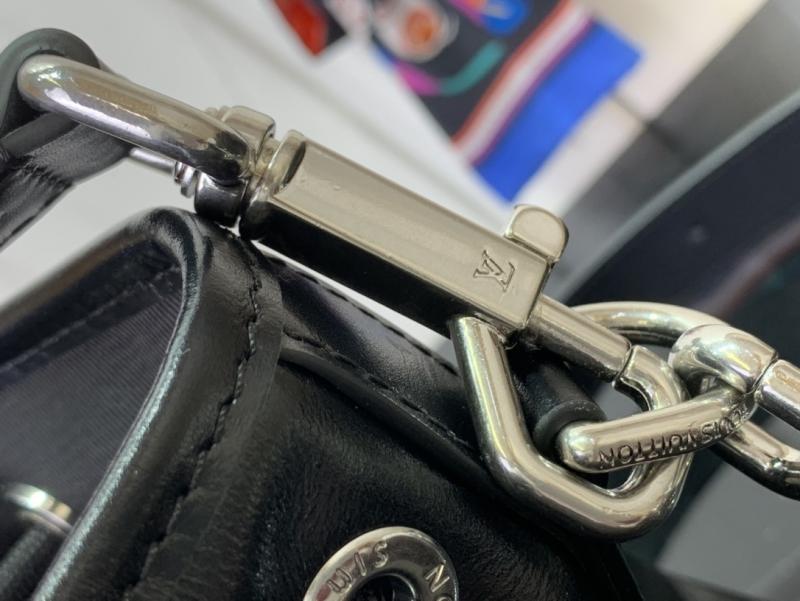 Louis Vuitton Noe Cargo M13985