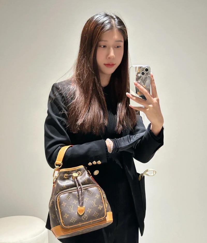 Louis Vuitton Noe Cargo M14017
