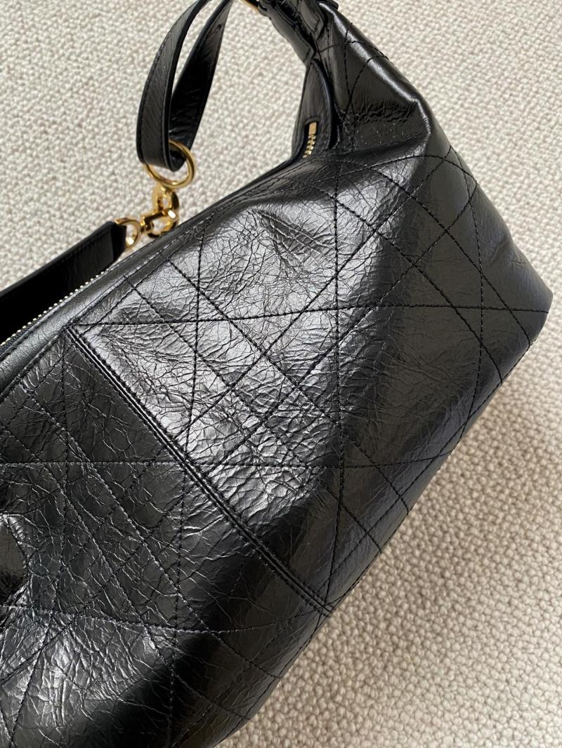 Medium D-Journey Bag in Crinkled Calfskin M2417