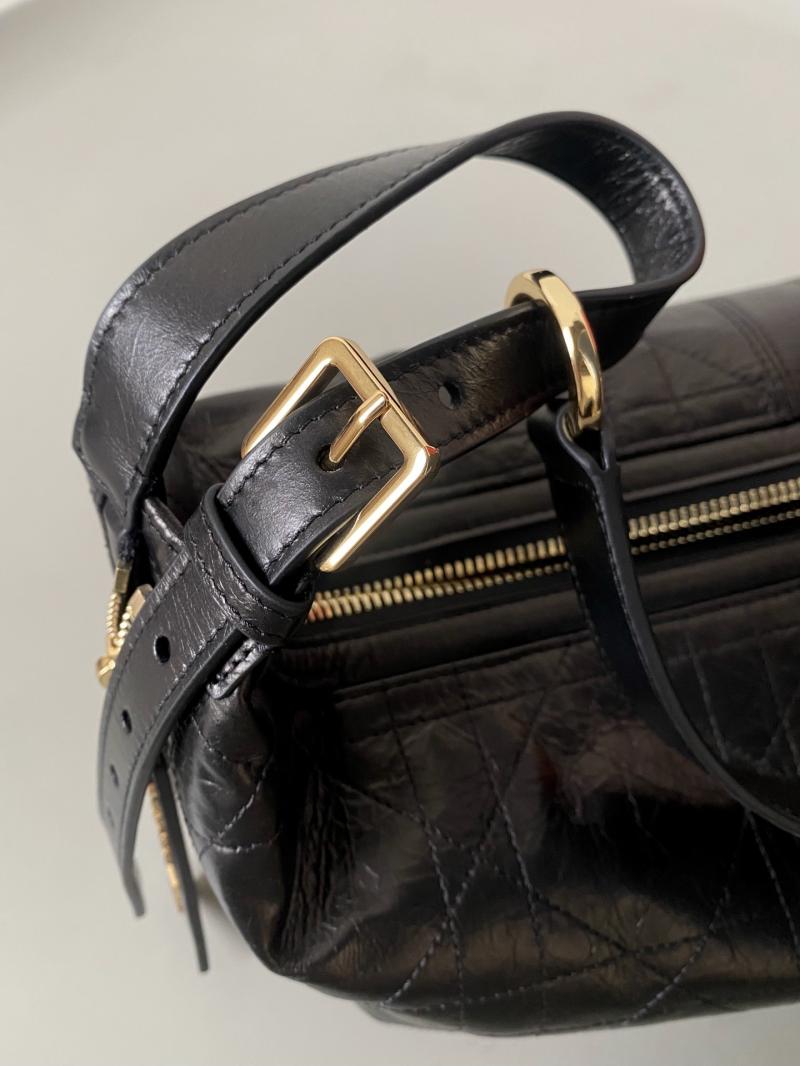 Medium D-Journey Bag in Crinkled Calfskin M2417