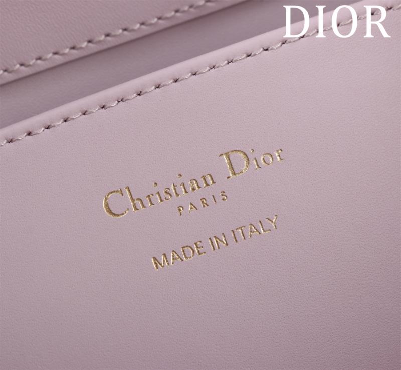 Medium Dior Toujours Vertical Tote Bag Pink M2836