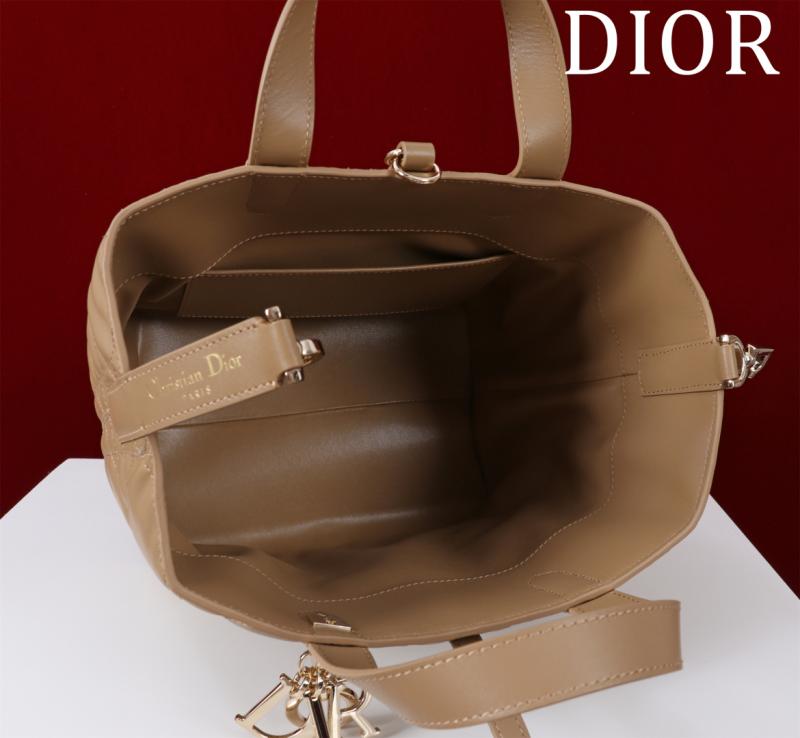 Medium Dior Toujours Vertical Tote Bag Tan M2836