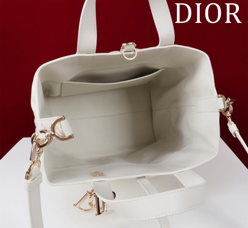 Medium Dior Toujours Vertical Tote Bag White M2836
