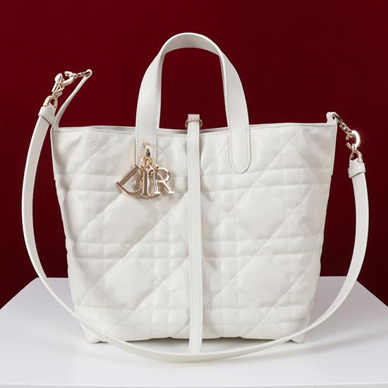 Medium Dior Toujours Vertical Tote Bag White M2836