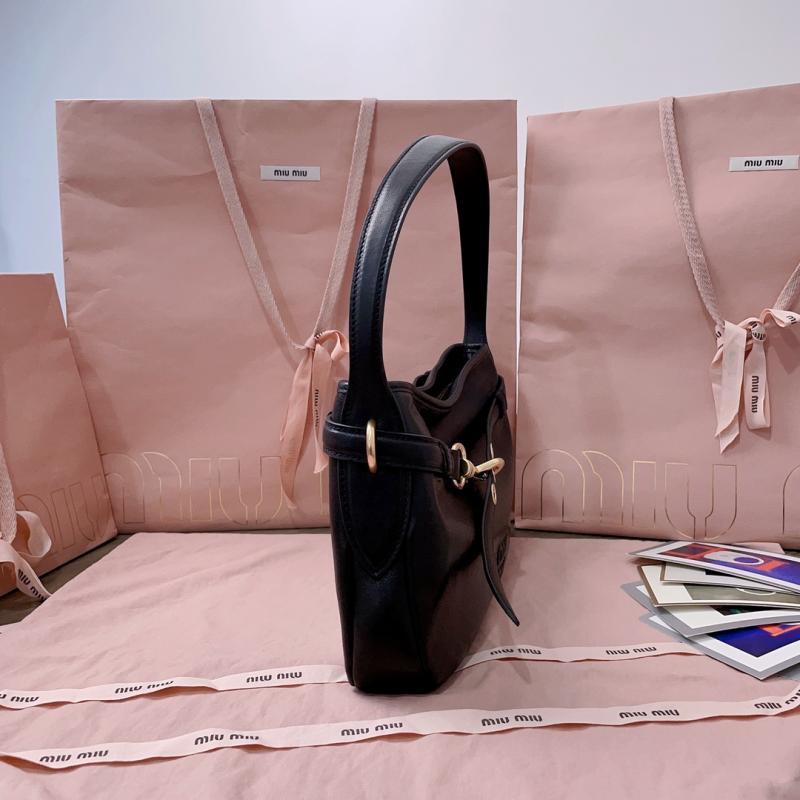 Miu Miu Aventure nappa leather bag Black 5BC182