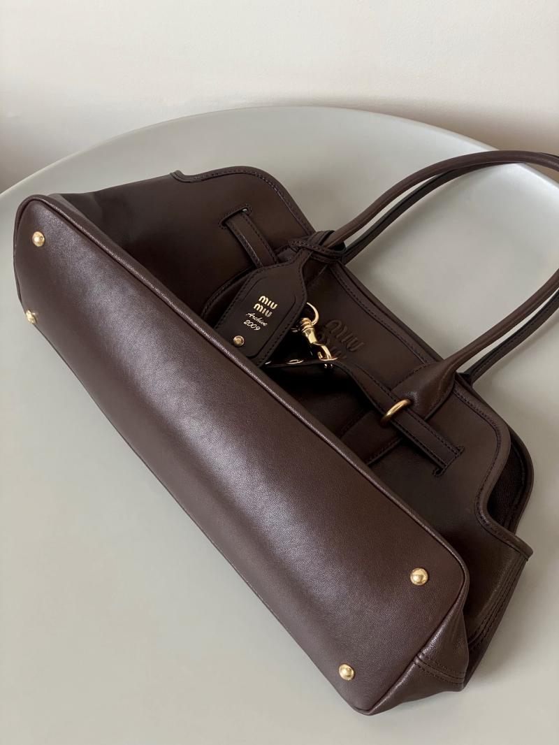 Miu Miu Aventure nappa leather bag Briarwood 5BG310