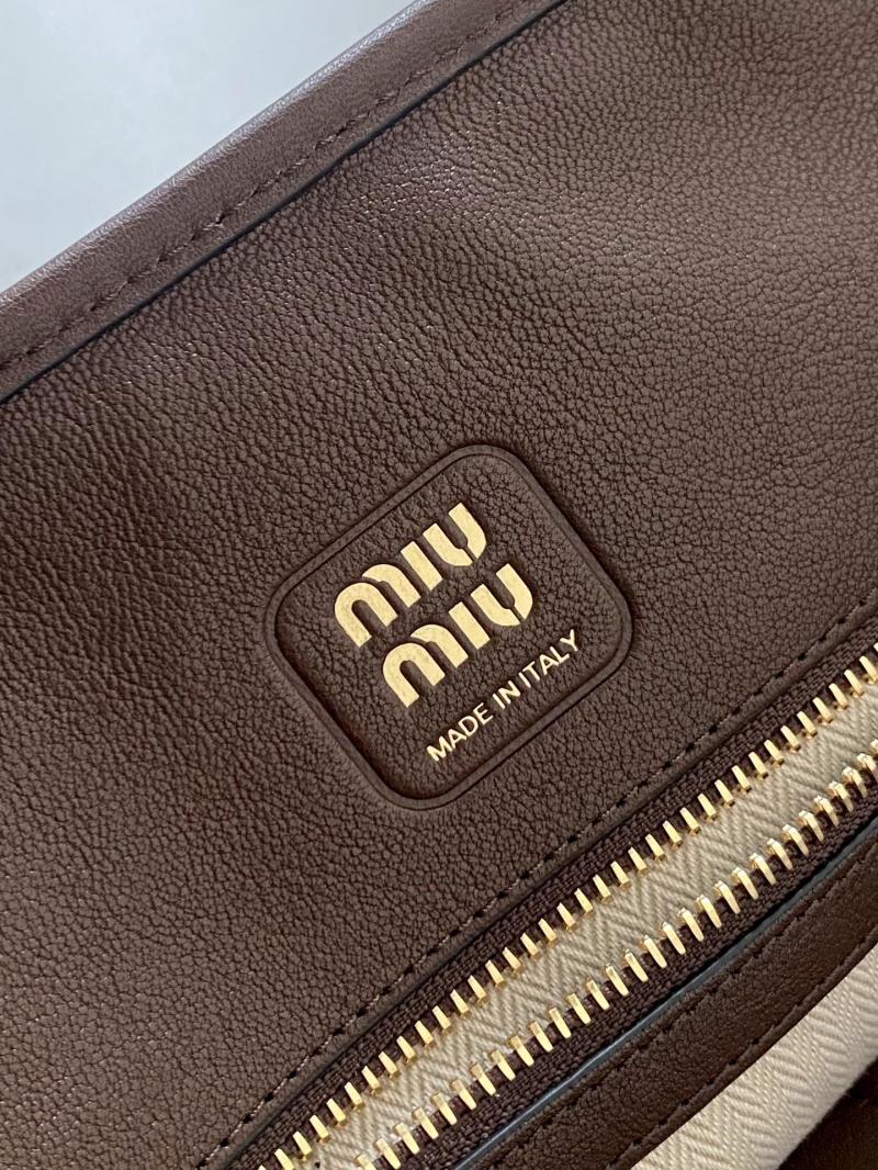 Miu Miu Aventure nappa leather bag Briarwood 5BG310