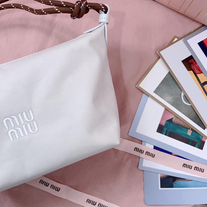 Miu Miu Gabardine pouch White 5NE841
