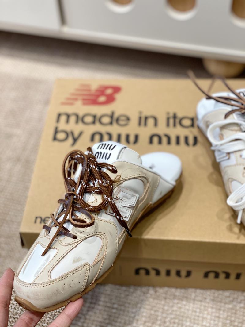 Miu Miu Sneakers SMS32201