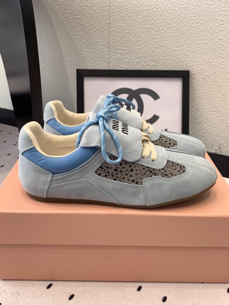 Miu Miu Sneakers SMS32202