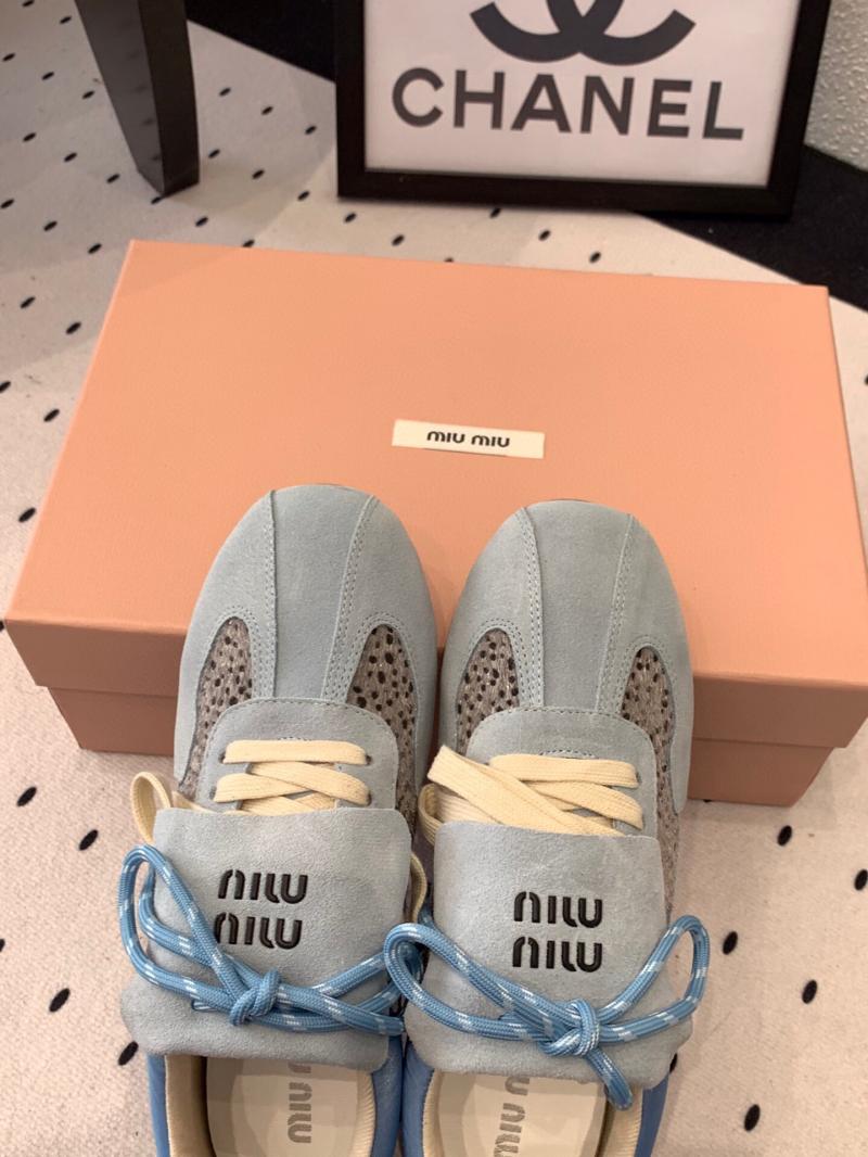 Miu Miu Sneakers SMS32202