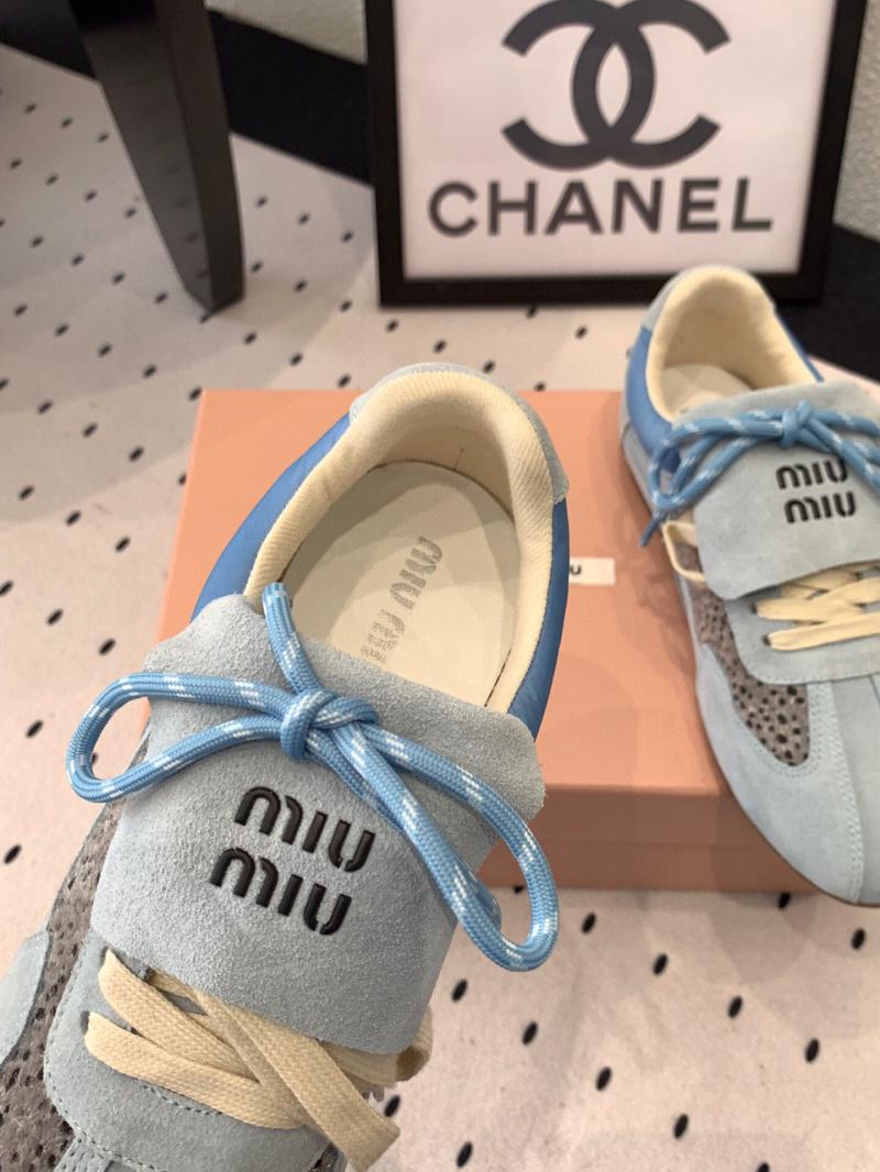 Miu Miu Sneakers SMS32202