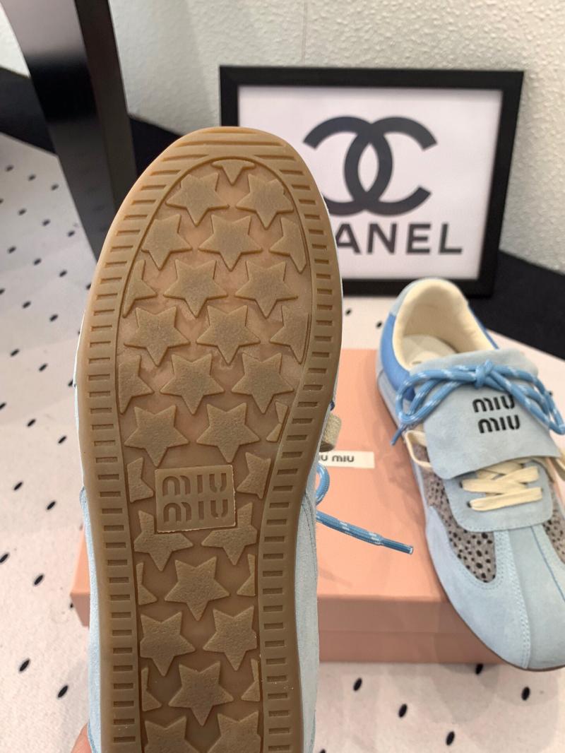 Miu Miu Sneakers SMS32202
