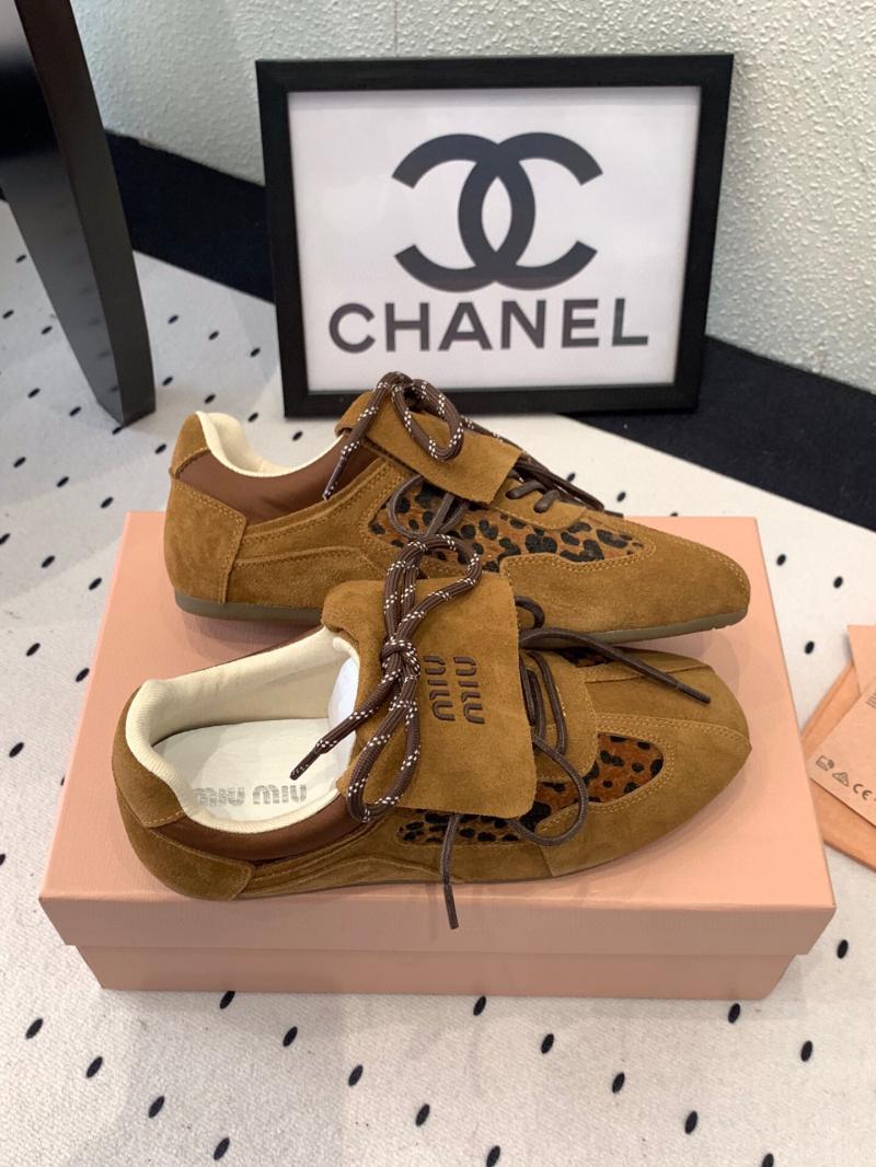 Miu Miu Sneakers SMS32203